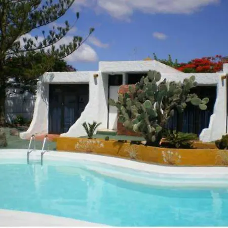 Resort Tenesoya Gay Men Only