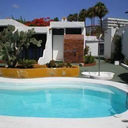 Rezort Tenesoya Gay Men Only *